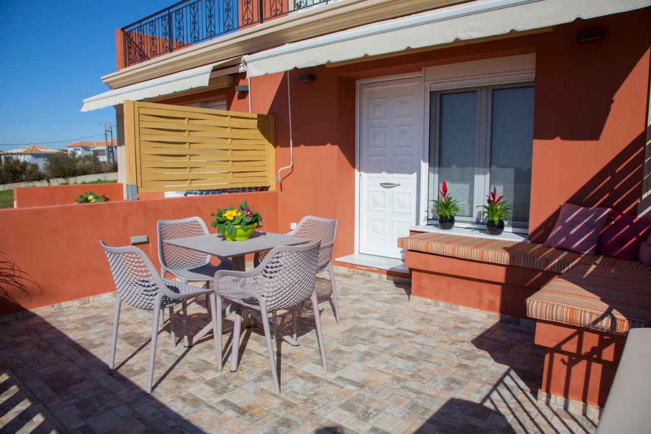 Paporas Apartments 스보로나타 외부 사진